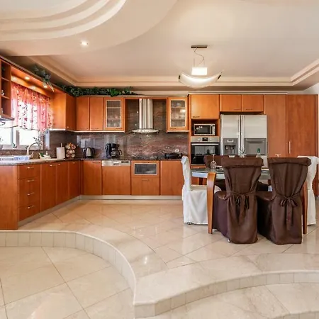 Apartment Ialysos